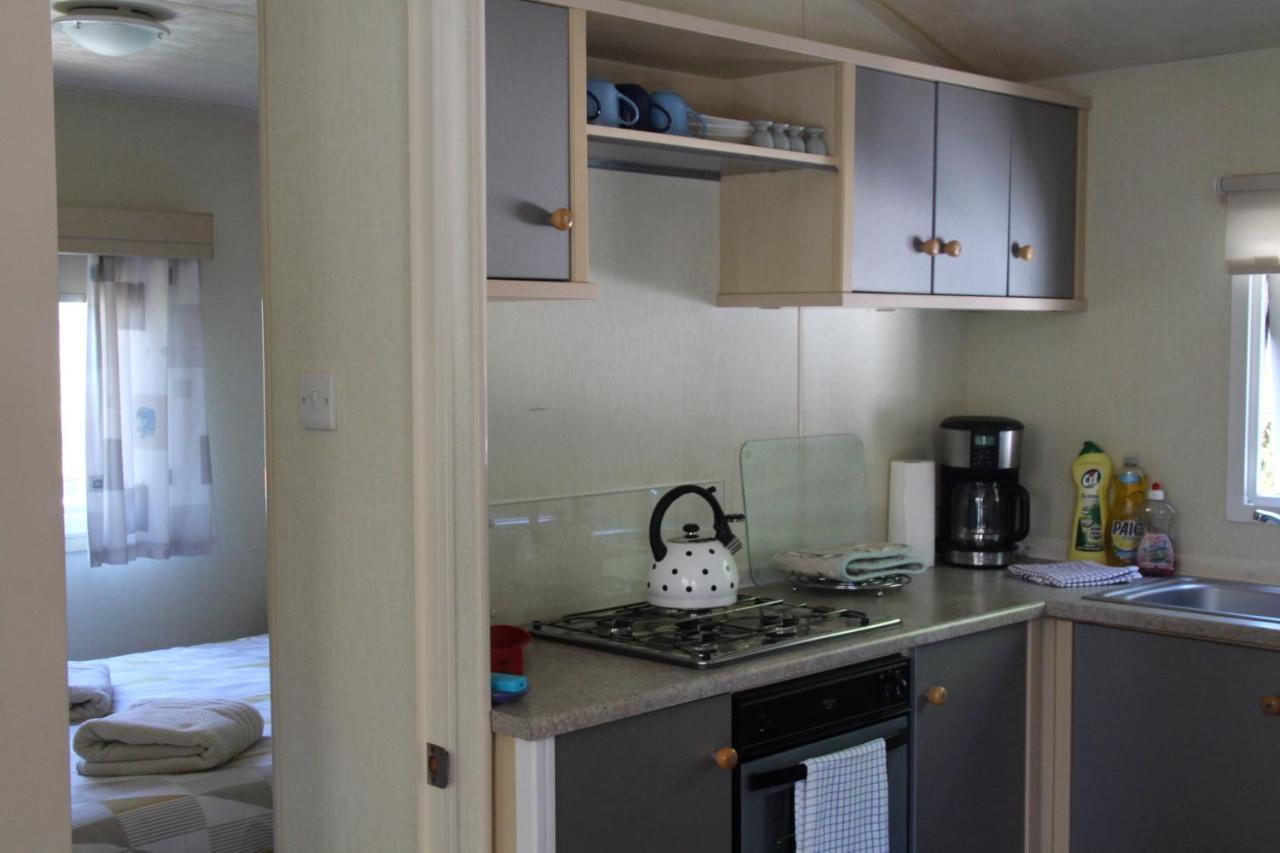 Lovely And Friendly Mobile Home In Gassin France エクステリア 写真